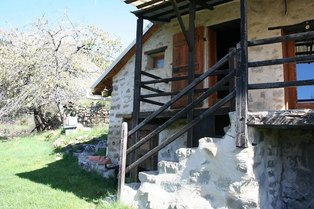 Gite D'Aliege Péone Bed & Breakfast